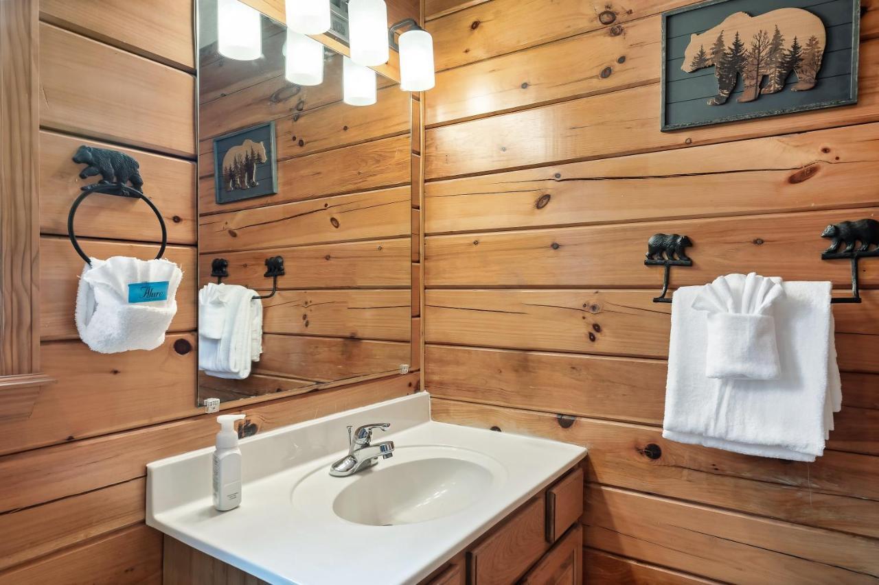 Lazy Bear Den Villa เซอเวียร์วีล ภายนอก รูปภาพ