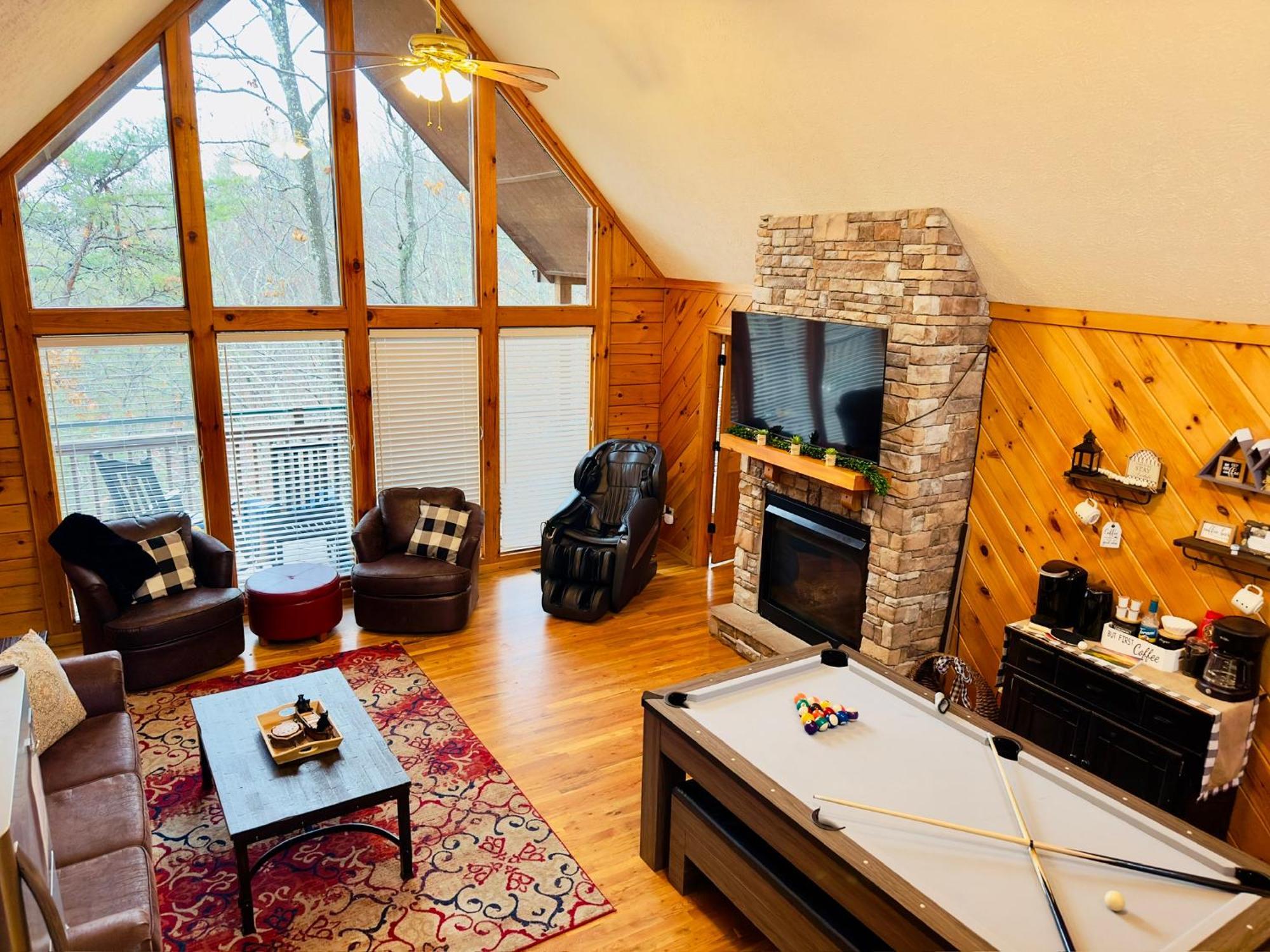 Lazy Bear Den Villa เซอเวียร์วีล ภายนอก รูปภาพ